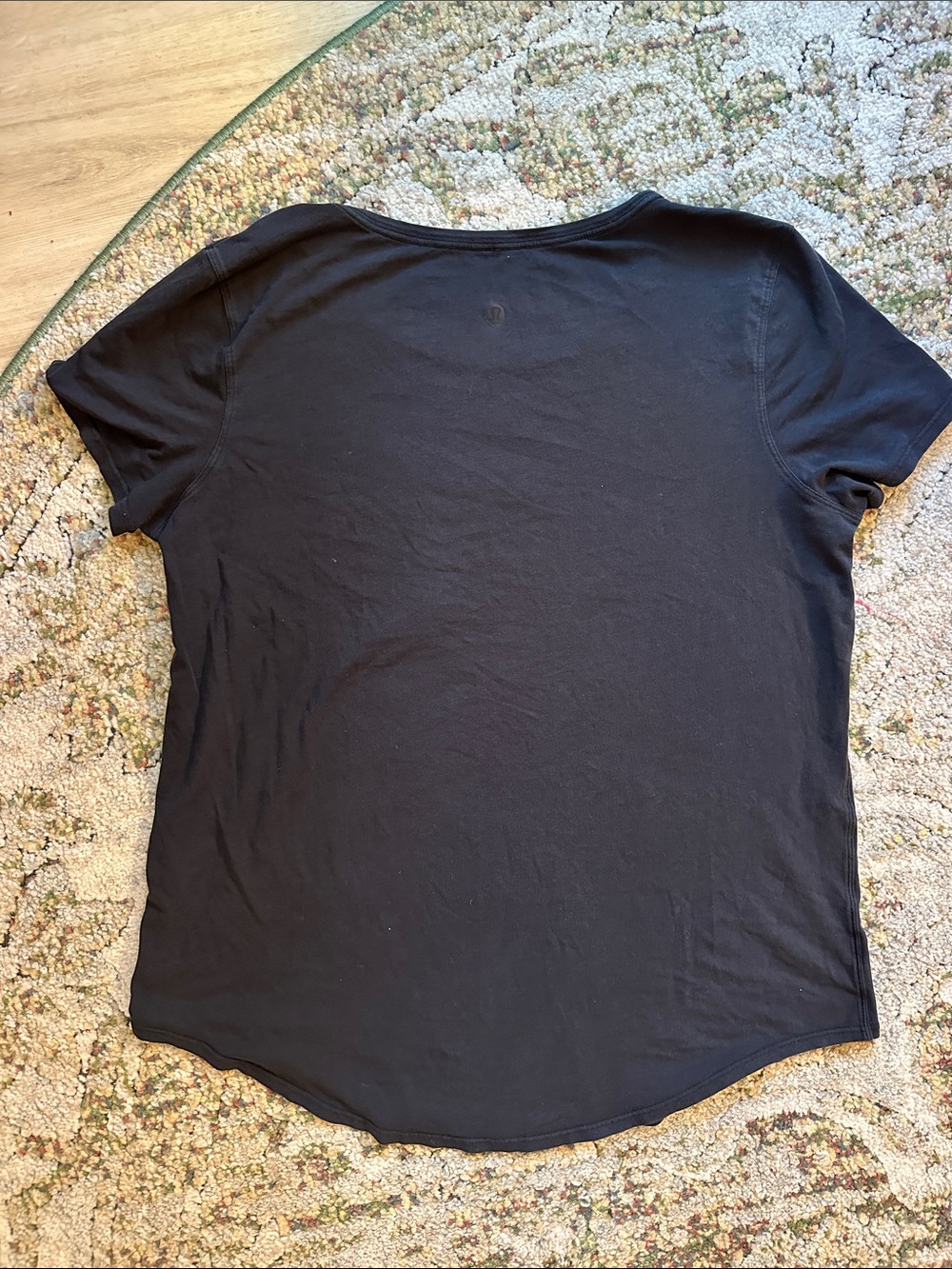 lululemon athletica Black Short Sleeve Tee